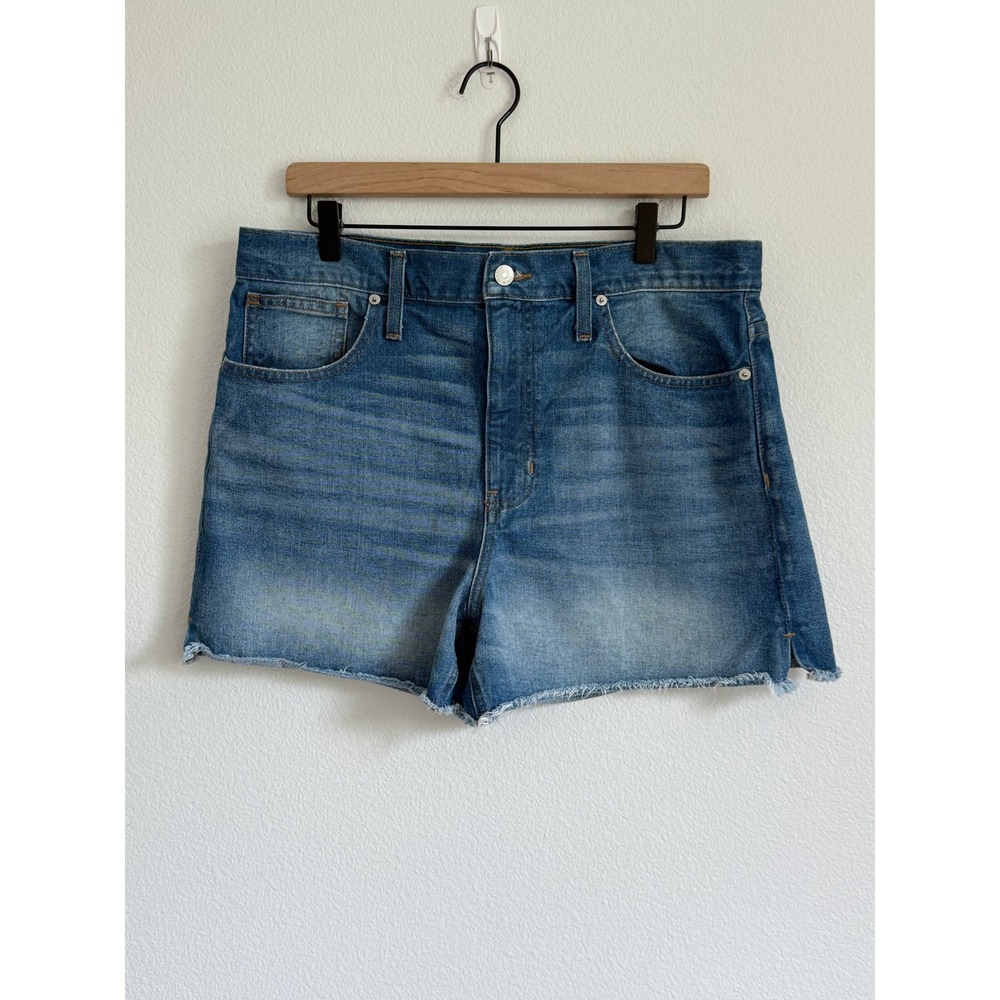 Madewell High Rise The Perfect Jean Shorts Medium Wash Frayed Raw Hem Clean Girl